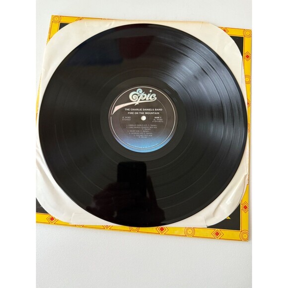 Charlie Daniels Fire On The Mountain LP Epic 1974 Gatefold JE 34365 NM Cleaned - Picture 5 of 8